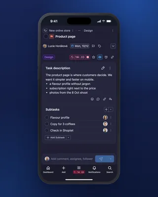 Time tracking on a task in the Freelo mobile app, with tracked hours visible right away. In dark mode.